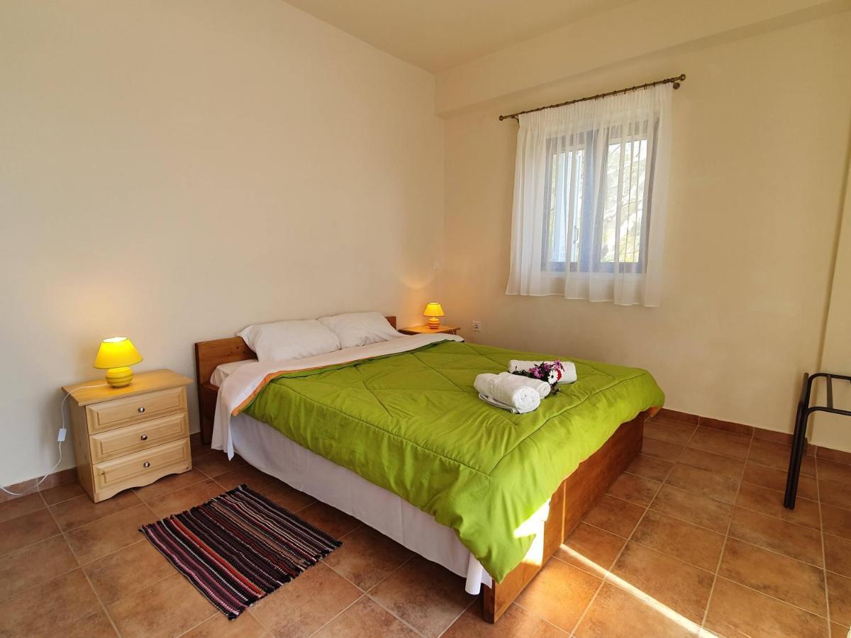 Stoupa Lefktro 12 Apartment Exterior photo